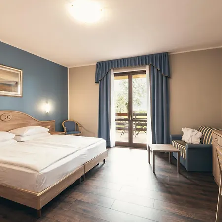 Caravel Hotel Limone sul Garda